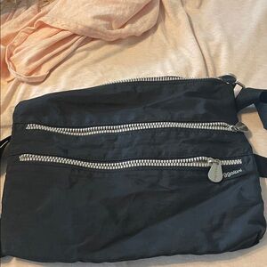 Baggallini Black Nylon Crossbody Bag with Silver Zippers